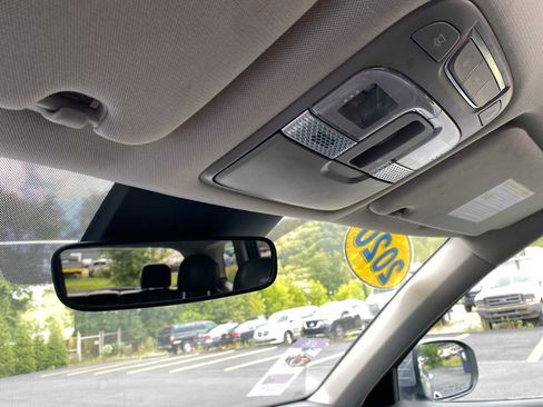 Used 2020 Kia Telluride S image 29