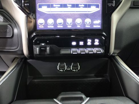 Used 2020 RAM 2500 Laramie image 27
