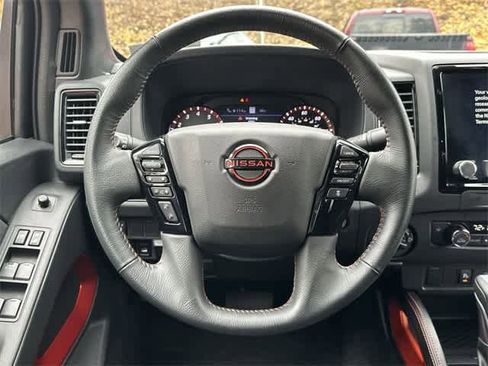 Used 2024 Nissan Frontier PRO-4X w/ Technology Package image 7