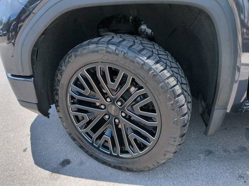 Used 2022 GMC Sierra 1500 Denali Ultimate AWD/4WD image 38