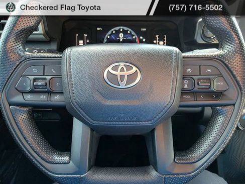 Used 2025 Toyota Tacoma SR5 AWD/4WD image 14