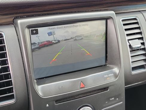 Used 2019 Ford Flex SEL image 26