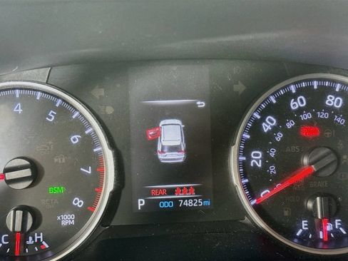 Used 2020 Toyota RAV4 XLE FWD image 12