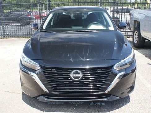 Used 2024 Nissan Sentra S FWD image 2