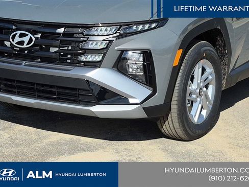 New 2026 Hyundai Tucson SE image 12