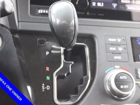 Used 2017 Toyota Sienna SE Premium image 43