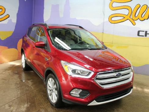 Used 2019 Ford Escape SEL w/ Sun & Style Package AWD/4WD image 2