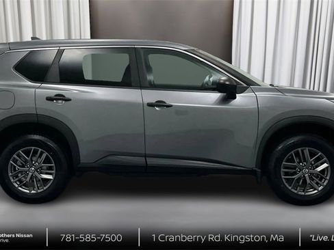 Used 2021 Nissan Rogue S image 4