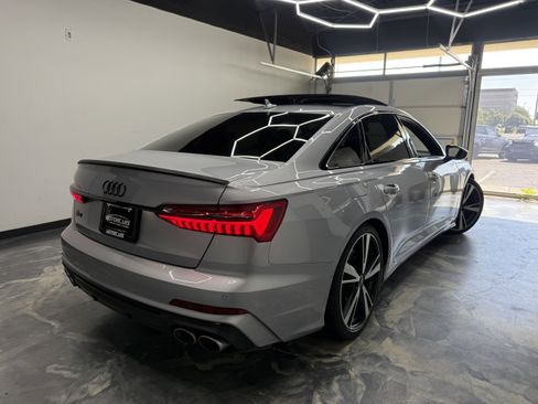 Used 2022 Audi S6 Premium Plus w/ S Sport Package AWD/4WD image 5