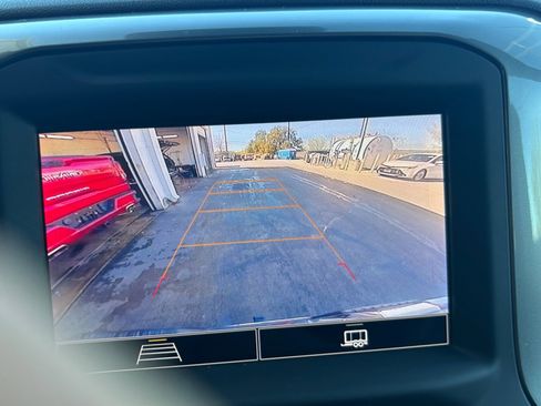 Used 2022 GMC Sierra 1500 Pro w/ Pro Value Package image 9