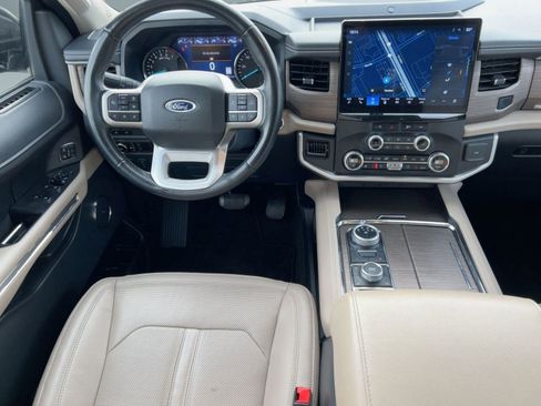 Used 2024 Ford Expedition Max Limited image 28