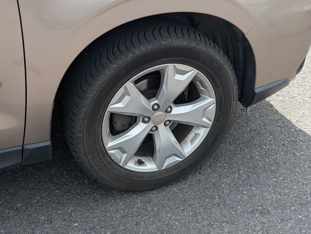 Used 2015 Subaru Forester 2.5i Limited w/ Popular Package #2 AWD/4WD image 13