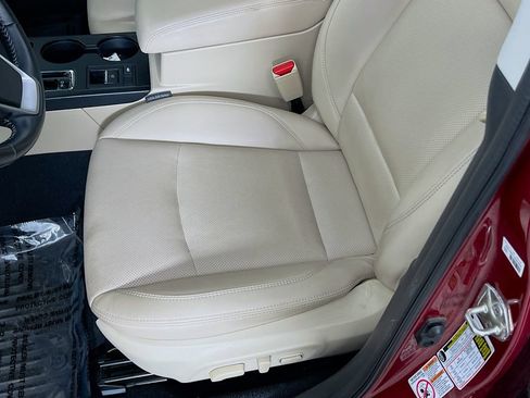 Used 2019 Subaru Legacy 3.6R Limited AWD/4WD image 19