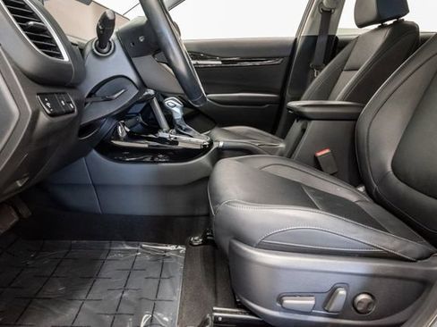 Certified 2024 Kia Seltos EX FWD image 11