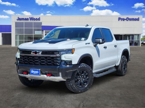 Certified 2023 Chevrolet Silverado 1500 ZR2 w/ Technology Package AWD/4WD image 1