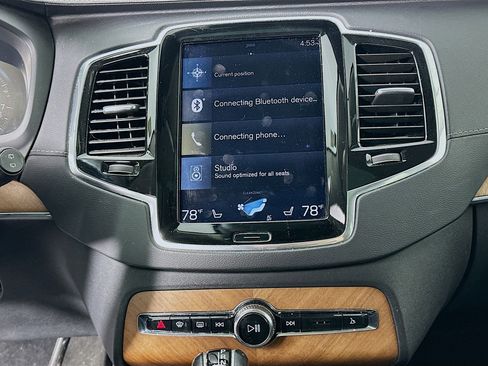 Used 2018 Volvo XC90 T6 Inscription w/ Convenience Package image 14