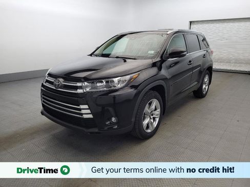 Used 2019 Toyota Highlander Limited image 1