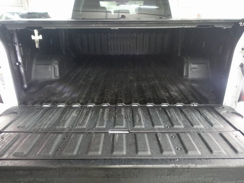 Used 2022 GMC Sierra 1500 AT4 image 21