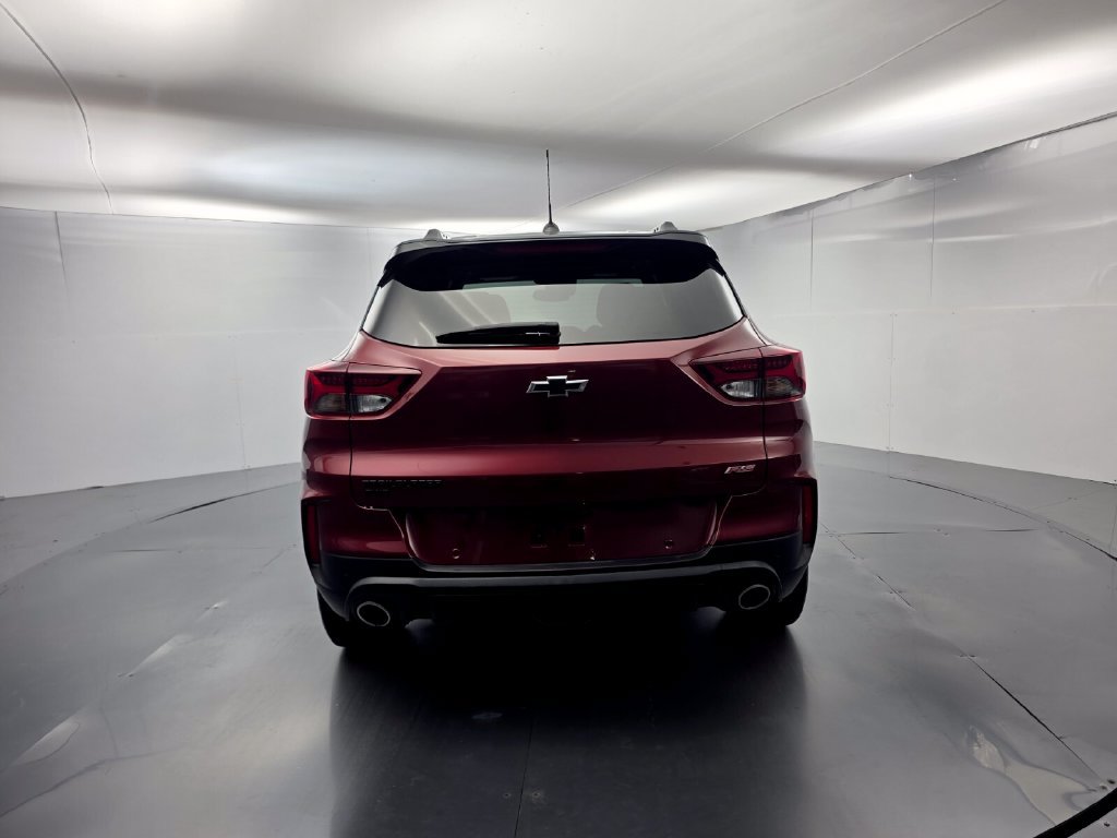 Used 2023 Chevrolet TrailBlazer RS w/ Sun and Liftgate Package AWD/4WD image 5