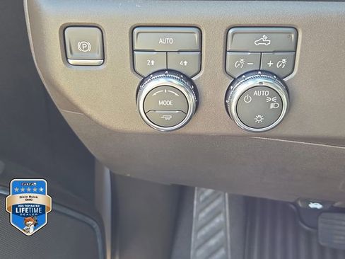 New 2026 GMC Sierra 1500 SLE AWD/4WD image 20