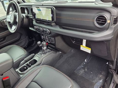 New 2026 Jeep Wrangler Sahara AWD/4WD image 14