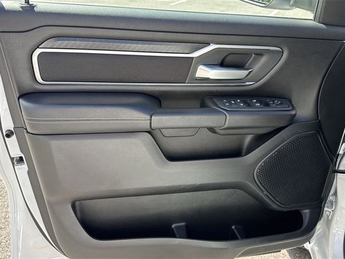 Used 2025 RAM 1500 Big Horn image 40