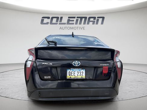 Used 2016 Toyota Prius Two FWD image 5