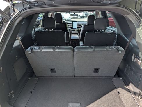 Used 2022 Ford Explorer ST w/ Equipment Group 401A AWD/4WD image 28