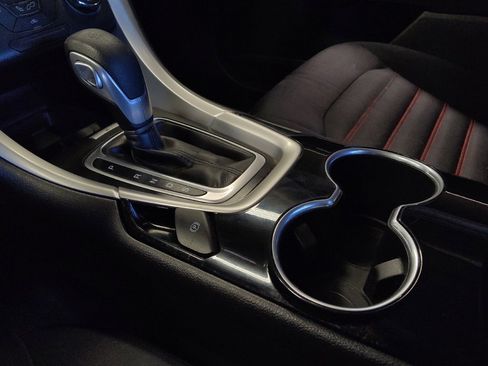 Used 2015 Ford Fusion SE w/ Equipment Group 201A image 26