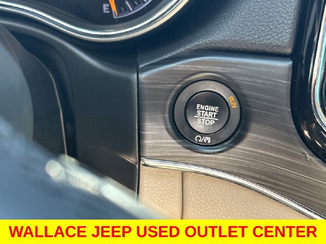 Certified 2020 Jeep Grand Cherokee Limited AWD/4WD image 21