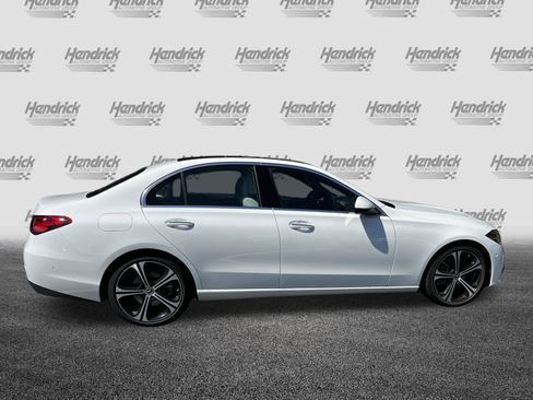 Used 2023 Mercedes-Benz C 300 Sedan image 10