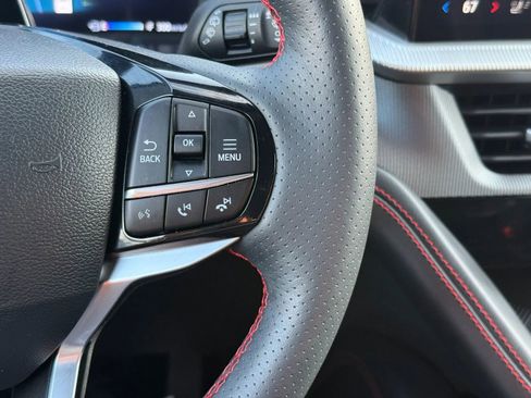 Used 2025 Ford Explorer ST-Line w/ ST-Line Street Pack image 28