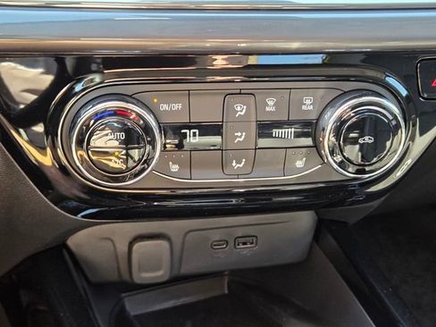 New 2026 Chevrolet Trax ACTIV w/ Sunroof Package image 29