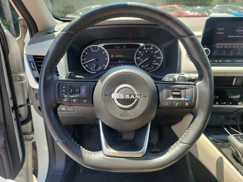 Used 2023 Nissan Rogue SL AWD/4WD image 22