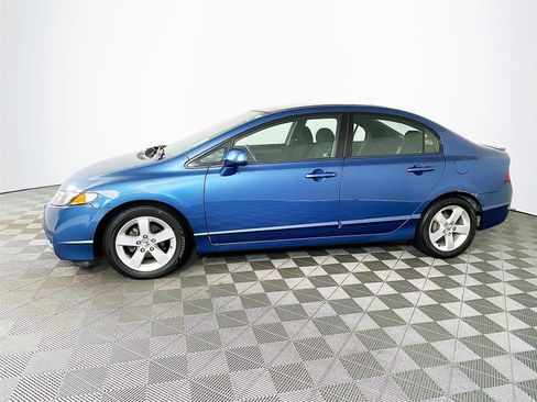 Used 2010 Honda Civic LX-S image 4