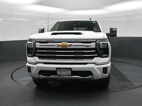 New 2026 Chevrolet Silverado 2500 LT w/ Z71 Chrome Sport Edition AWD/4WD image 4