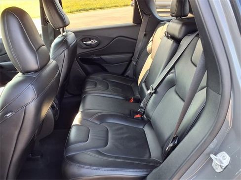 Used 2023 Jeep Cherokee Altitude Lux image 80