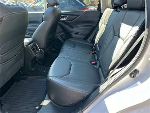 Used 2021 Subaru Forester Limited w/ Popular Package #3 image 21