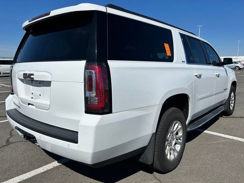 Used 2019 GMC Yukon XL SLT w/ Open Road Package image 4