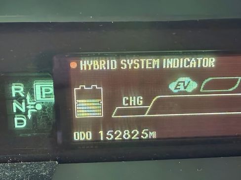 Used 2015 Toyota Prius Three image 20