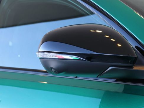 New 2026 Alfa Romeo Tonale w/ Black Premium Package image 13