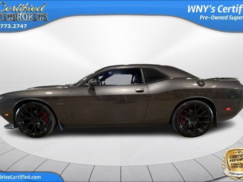 Used 2015 Dodge Challenger R/T w/ Quick Order Package 22D R/T RWD image 9