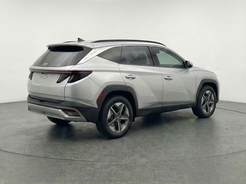Used 2025 Hyundai Tucson SEL image 9