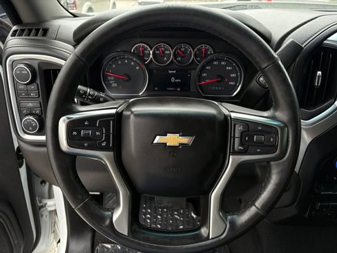 Used 2020 Chevrolet Silverado 1500 LT w/ All-Star Edition AWD/4WD image 6