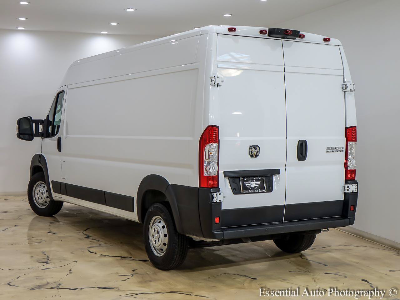 Used 2023 RAM ProMaster 2500 FWD image 6