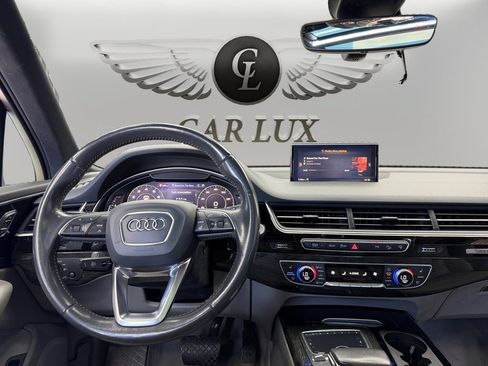 Used 2017 Audi Q7 3.0T Premium Plus w/ Premium Plus Package AWD/4WD image 10