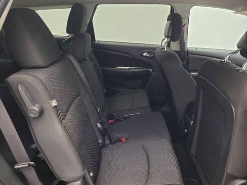 Used 2017 Dodge Journey SXT w/ Premium Group FWD image 19