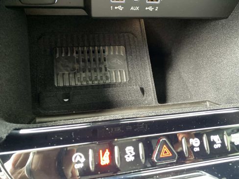New 2026 Jeep Grand Wagoneer Limited AWD/4WD image 14