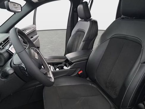 Used 2023 Jeep Grand Cherokee L Laredo image 11