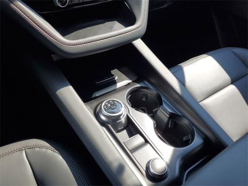 New 2025 Ford Explorer Active w/ Active Comfort Package image 30